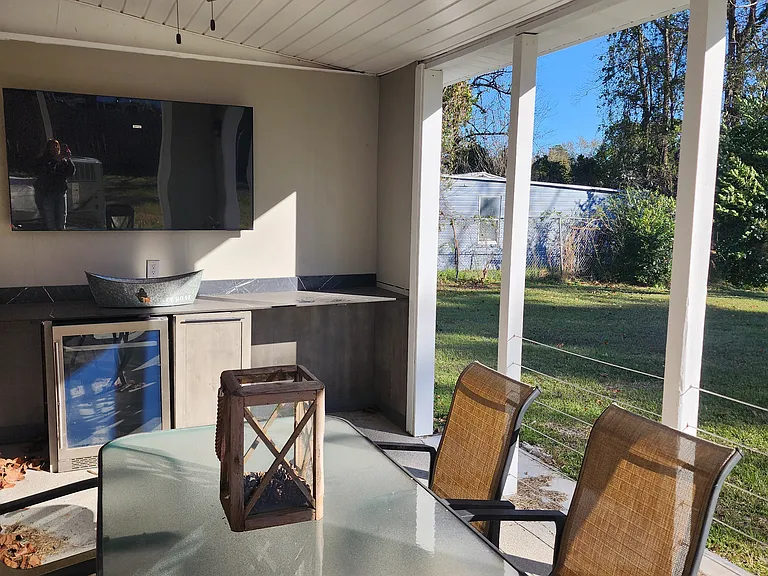 6 Twin Oaks Dr — Photo 2