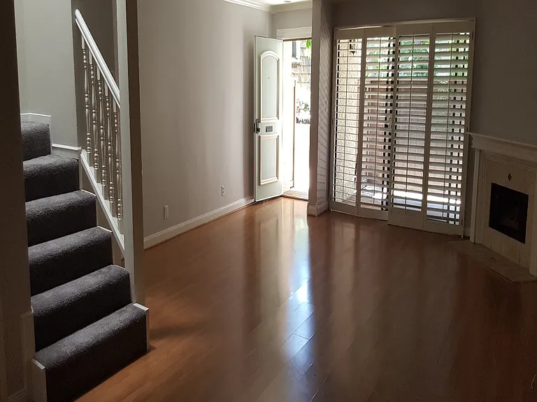 638 Wilcox Ave — Photo 7