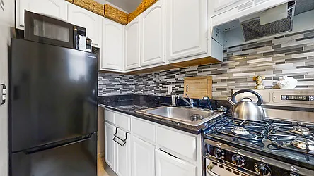 Sold by Bizzarro Agency