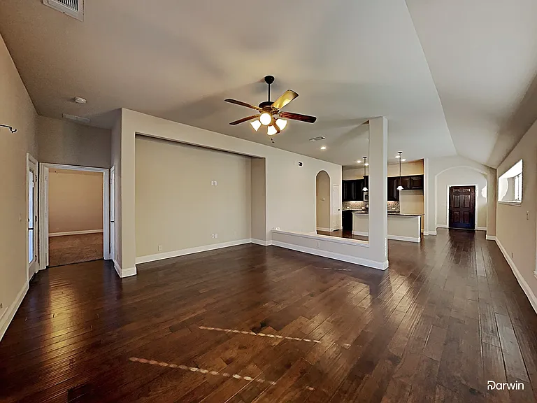 9208 Vineyard Ln — Photo 7