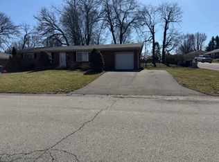 567 Foothill Rd, Sellersburg, IN 47172