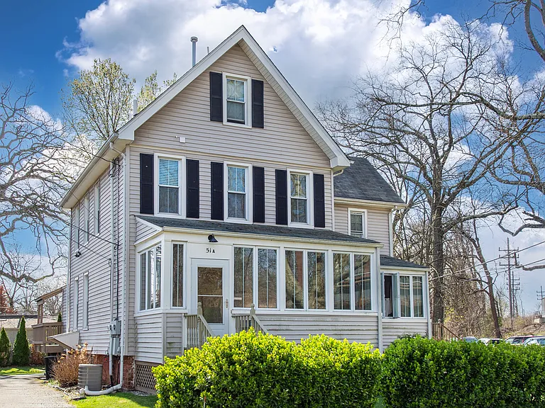 51 Hillside Ave #A — Photo 3