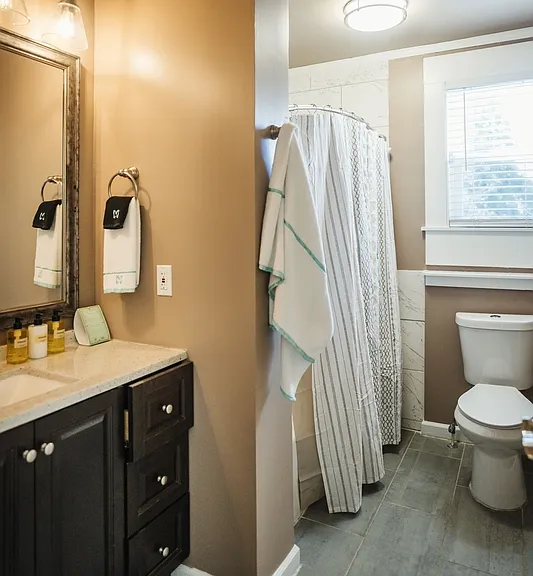 1351 Oxford Rd NE #2 — Photo 24