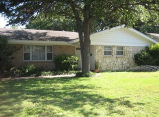 1706 Windlea Dr, Euless, TX 76040