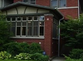 1443 W Hutchinson St, Chicago, IL 60613