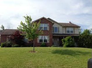 5998 Lakewood Dr, Hamilton, OH 45011