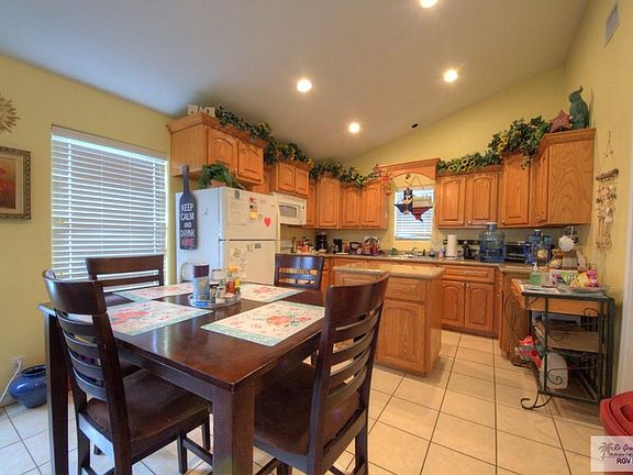 4th image of 206 Bonnet Dr
