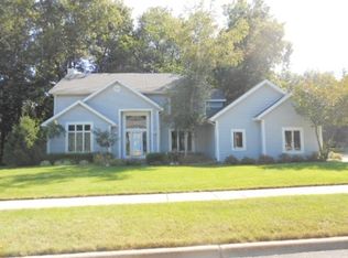 793 Pleasant Oak Dr, Oregon, WI 53575