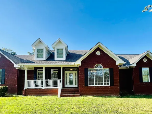 322 Old Crossville Rd, Boaz, AL 35957