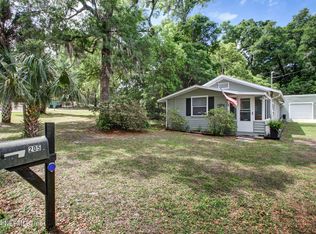 205 Holly Ave, Pomona Park, FL 32181