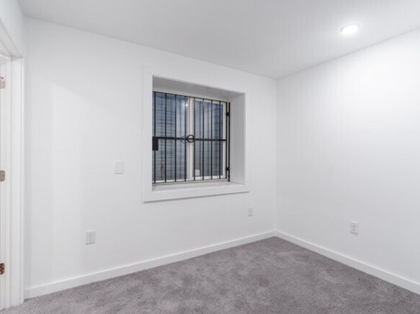 1254 N Carlisle St #301