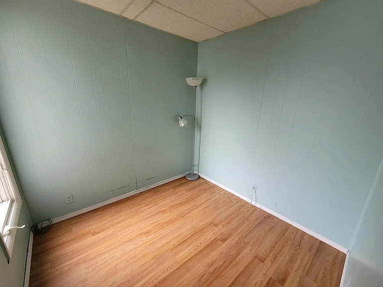 210 W 5th St #2 — Photo 7