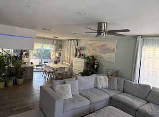 128 Douglas Rd W APT E, Oldsmar, FL 34677