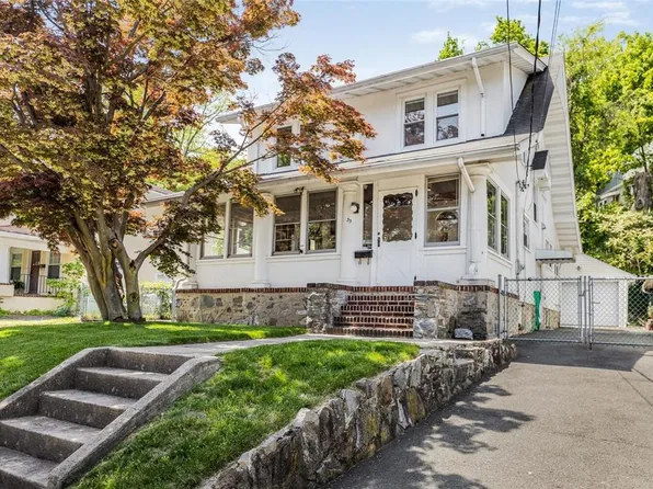 33 Lefferts Road, Yonkers, NY 10705