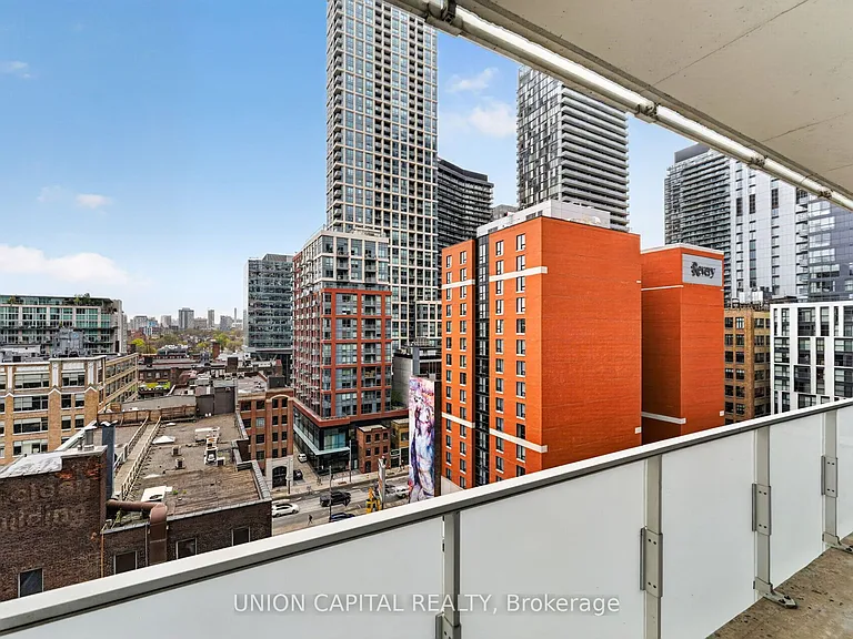 11 Charlotte St #1004 — Photo 21