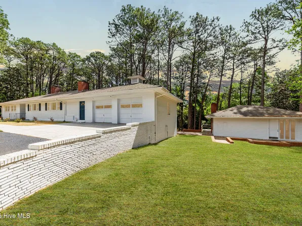 1010 Bion Butler Road, Aberdeen, NC 28315