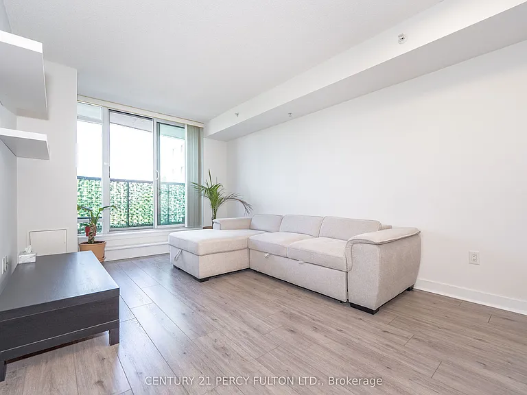 5740 Yonge St #205 — Photo 11