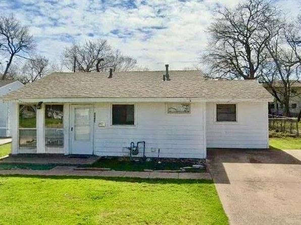 4042 Barksdale Ct, Dallas, TX 75211