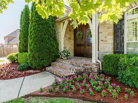 4th image of 4302 W Willowbend Dr