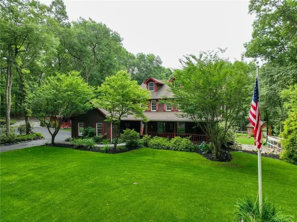 21 Gentry Way, Scituate, RI 02857