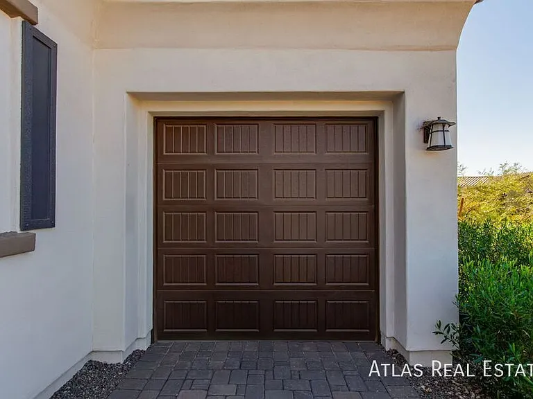 15149 S 186th Ln — Photo 25