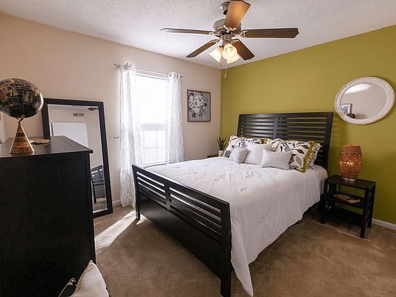 Bedroom with Natural Sunlight!