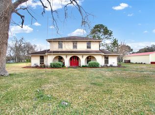 525 Rymal Rd, Alvin, TX 77511