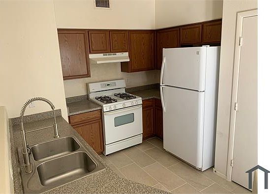 4th image of 9303 Gilcrease Ave Unit 1184