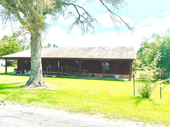 3887 Landry Rd, Vinton, LA 70668