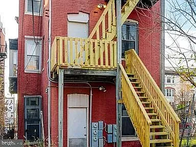 Building Photo 5