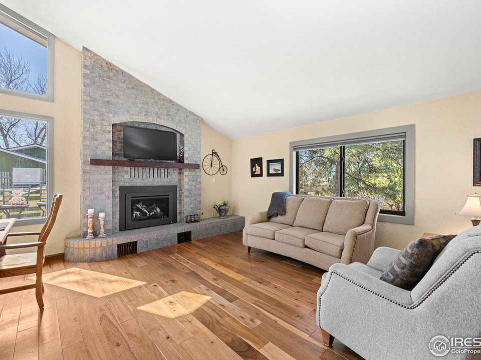 1st image of 830 Sparta Dr