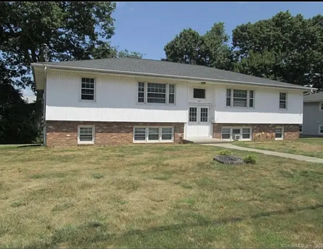 Wedgewood Dr, Waterbury — Photo 1