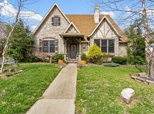 2239 W Winchester St, Springfield, MO 65807