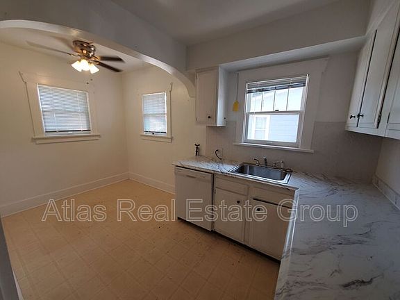3rd image of 1406 14th Ave Unit A