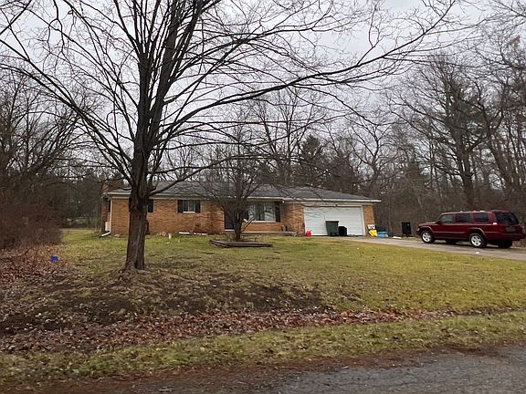 2nd image of 951 Blue Heron Dr