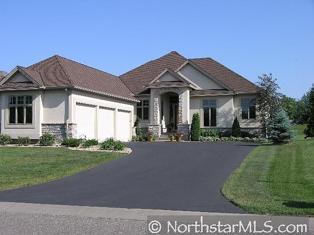 Home for Sale in Eden Prairie, MN $1,145,000