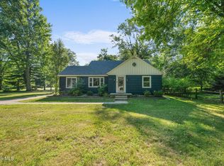 4725 Vineyard Rd, Toledo, OH 43623