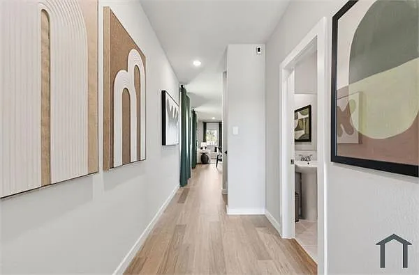 513 Green Gables Dr — Photo 17