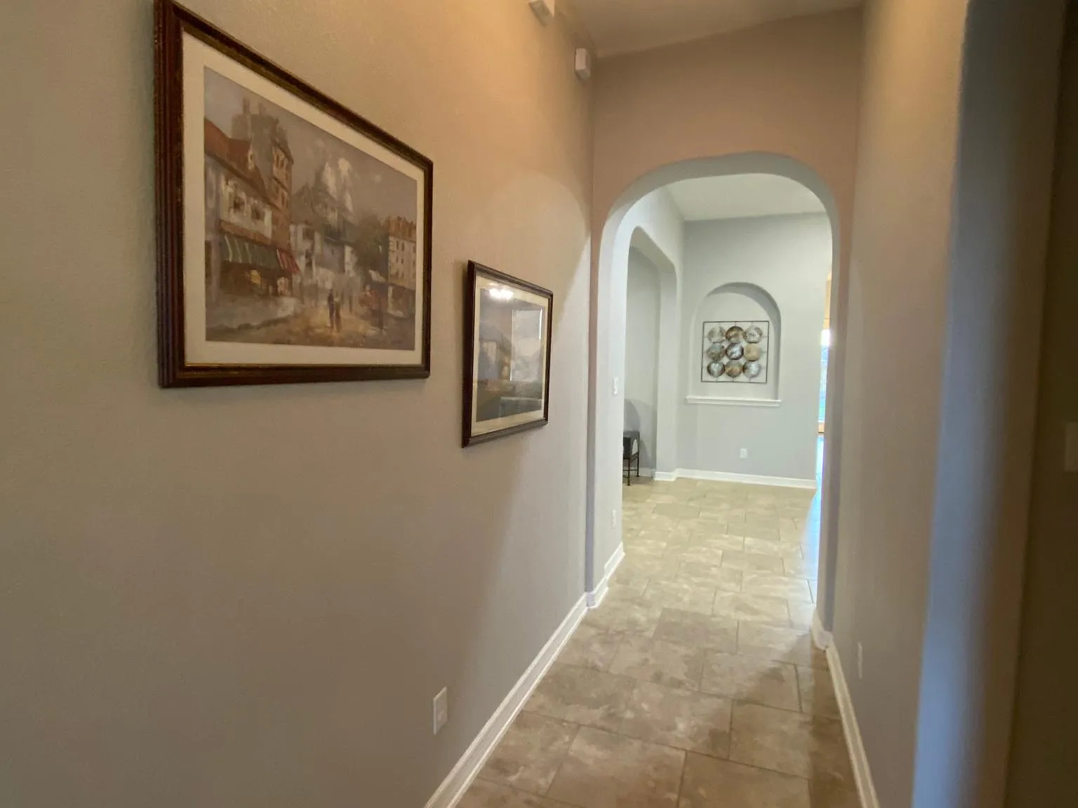4 bed, 3.5 bath, 2950 sqft, $3,300 — Photo 4