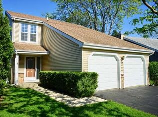 639 Williams Ct, Gurnee, IL 60031