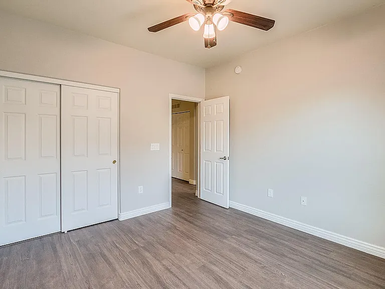 1702 E Bell Rd #180 — Photo 5