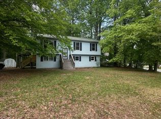 690 San Gabriel Rd, Lusby, MD 20657