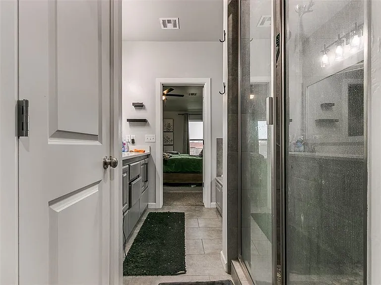 2701 SE 20th Cir — Photo 32