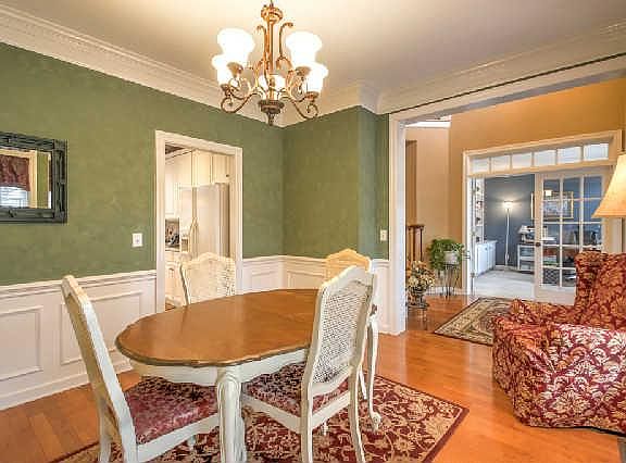 5th image of 307 Applecross Dr