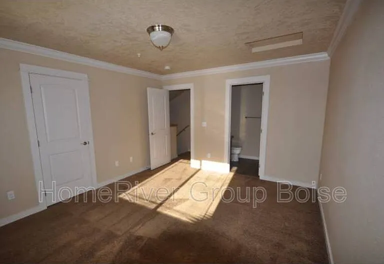 9219 W Brogan Dr — Photo 6