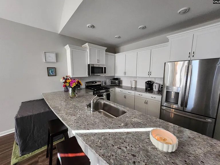 448 Durwin Way — Photo 7