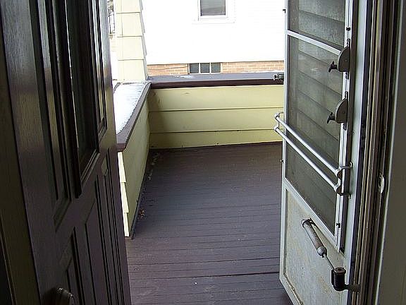 Front Door to Porch
