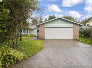 2115 24th St, Florence, OR 97439