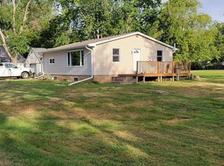 15513 36th Ave, East Moline, IL 61244