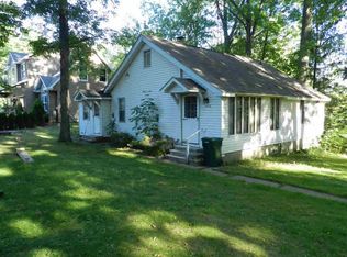 1100 Olander Dr, Lapeer, MI
